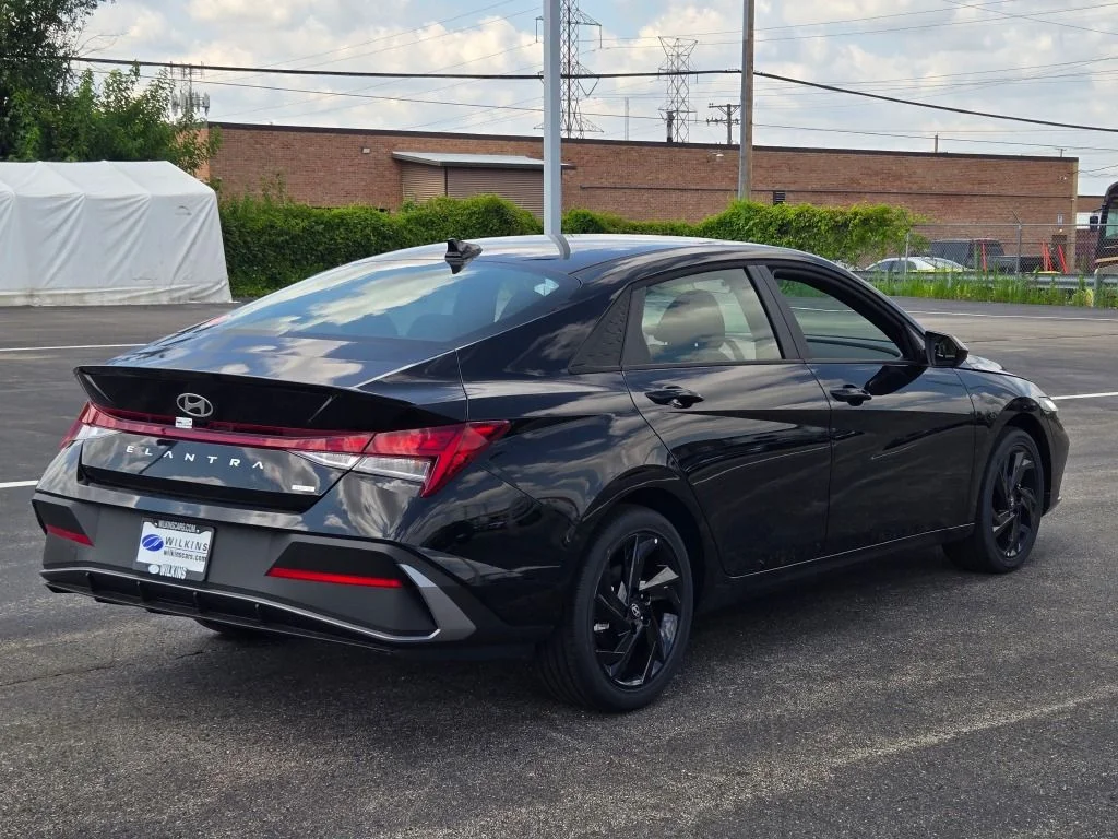 New 2026 Abyss Black Hyundai SEL Sport image 10