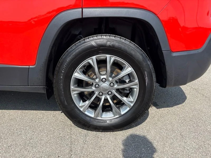 Used 2021 Orange Jeep Latitude Lux image 36