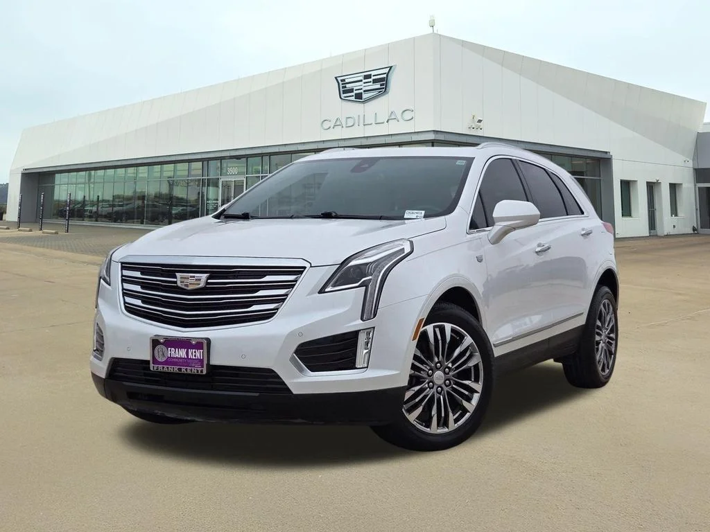 2017 Cadillac XT5 FWD Premium Luxury's photo