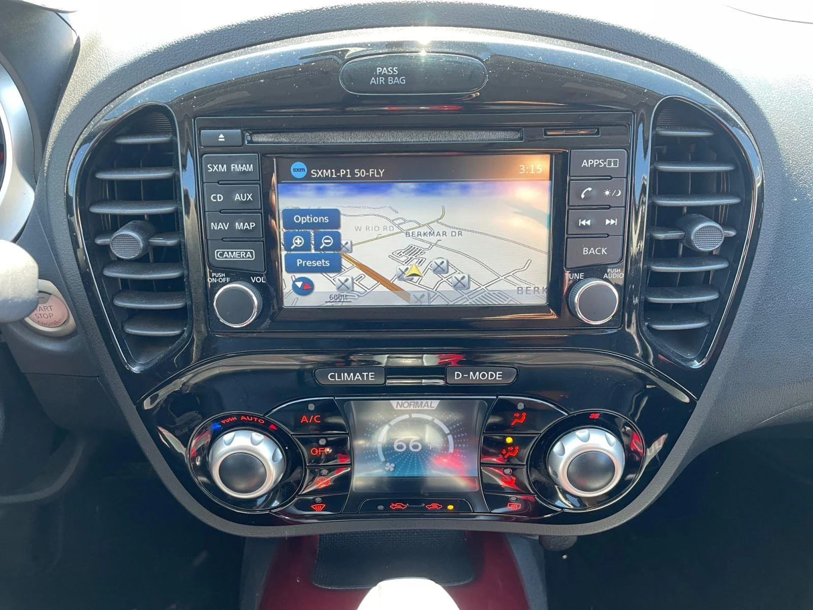 Used 2016 Cayenne Red NISSAN  image 11