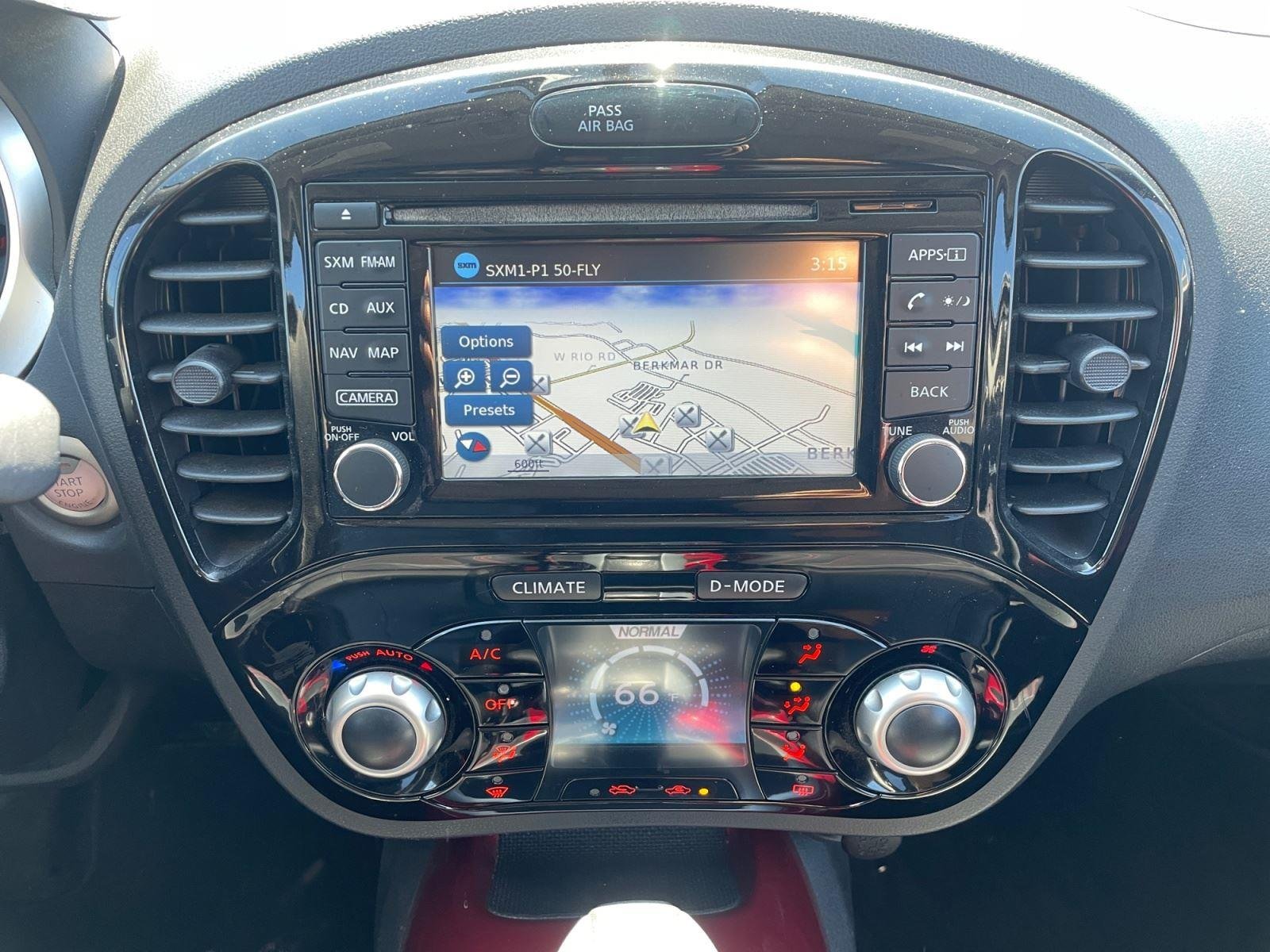 Used 2016 Cayenne Red NISSAN  image 11