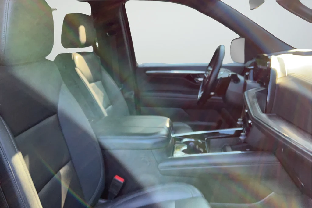 2025 Chevrolet Tahoe LT - Photo 20