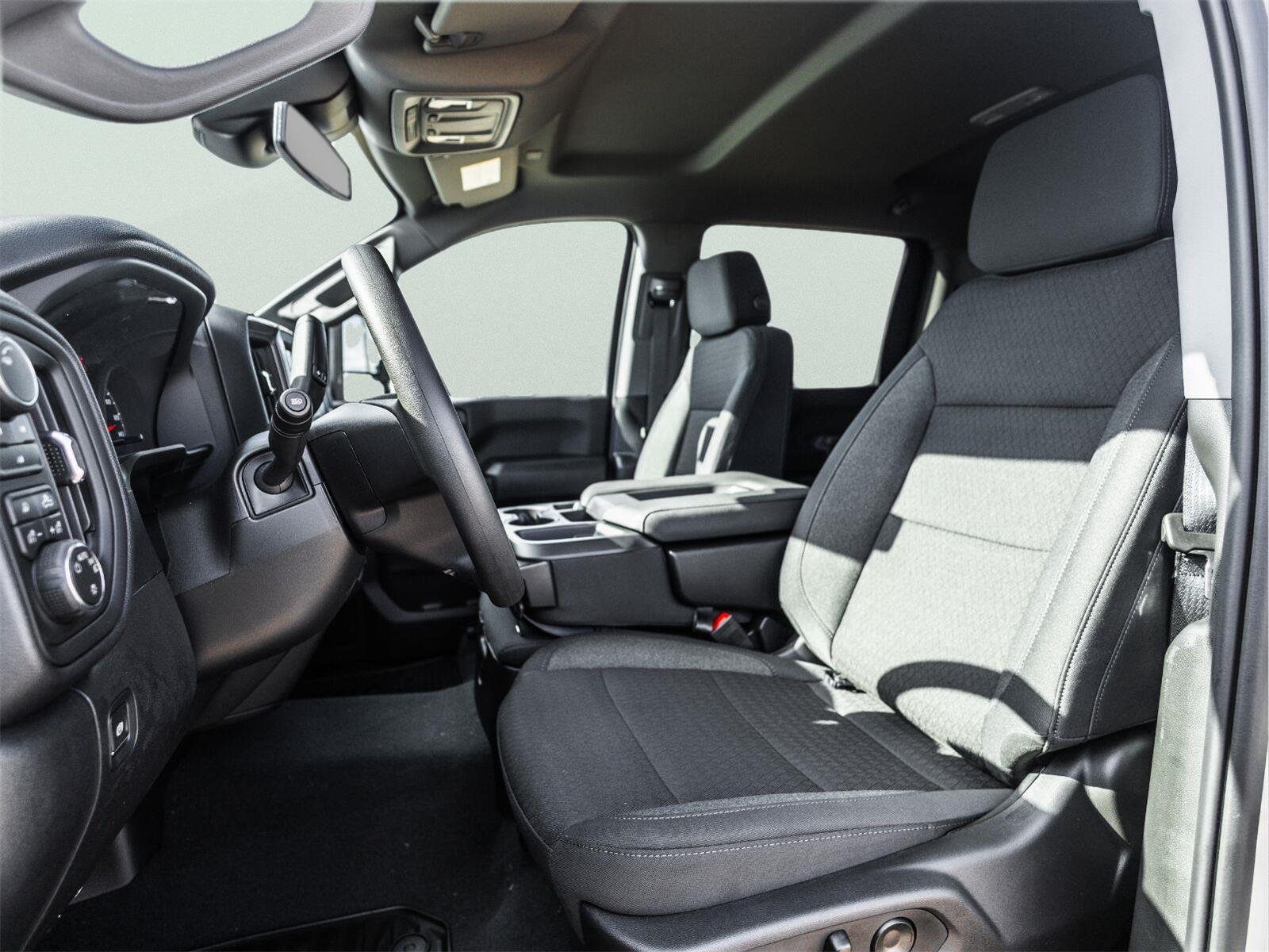 2026 Chevrolet Silverado 2500 HD Custom - Photo 11