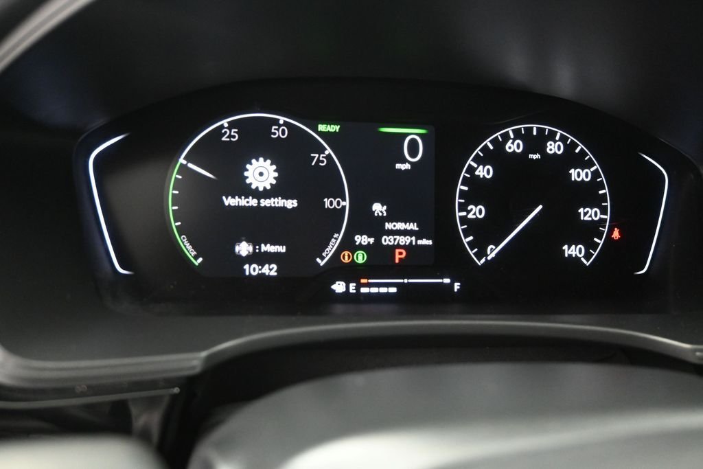 Used 2025  Honda Sport image 17