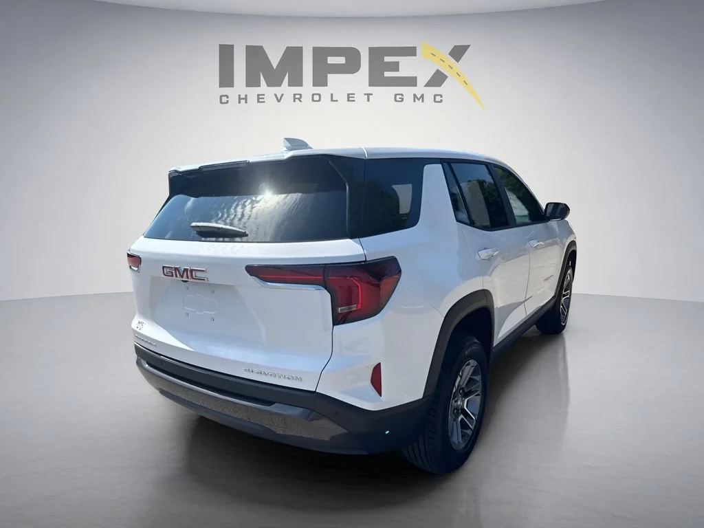 New 2027 Summit White GMC Elevation image 6
