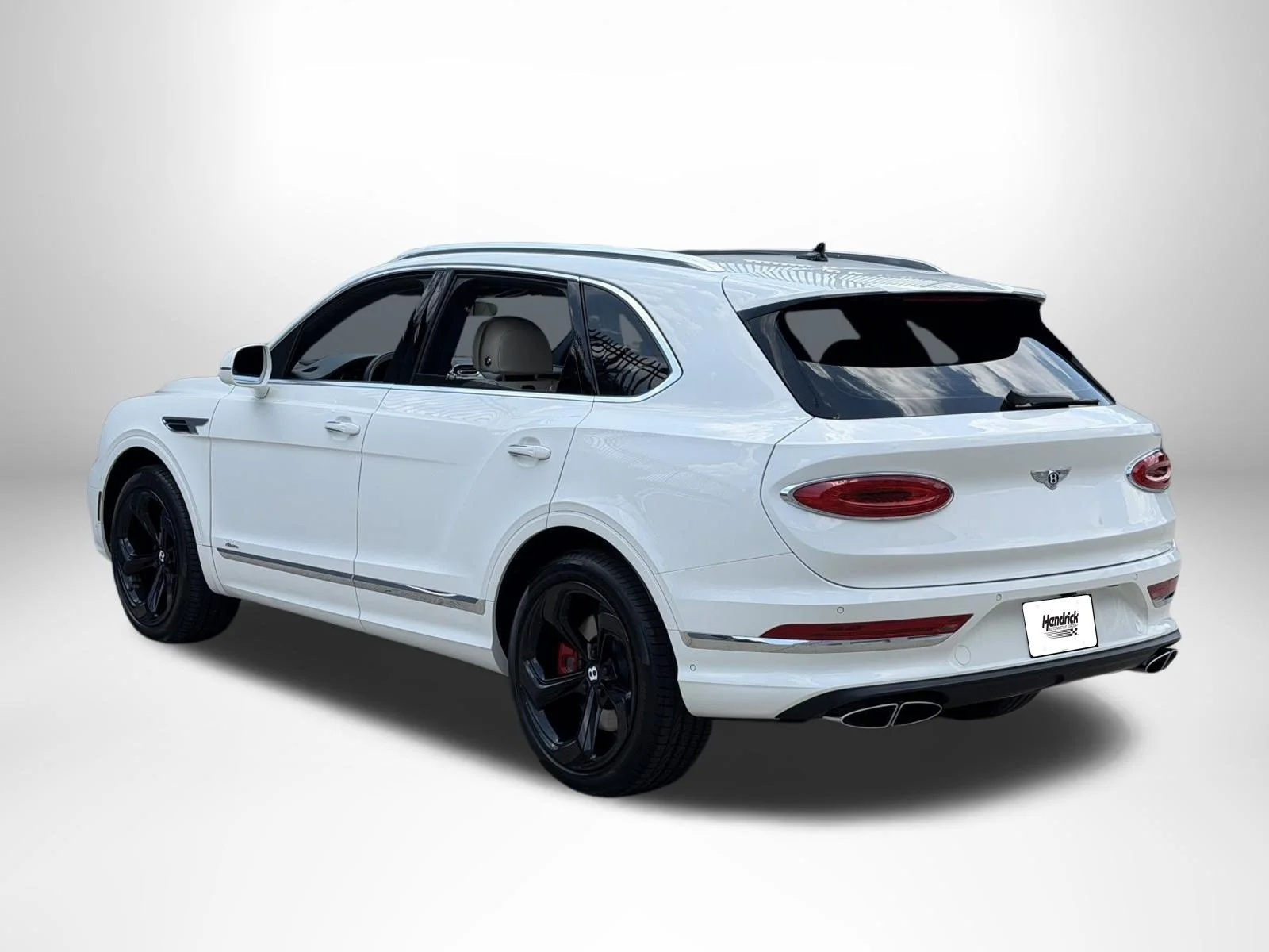 Used 2023 Glacier White Bentley Azure image 3