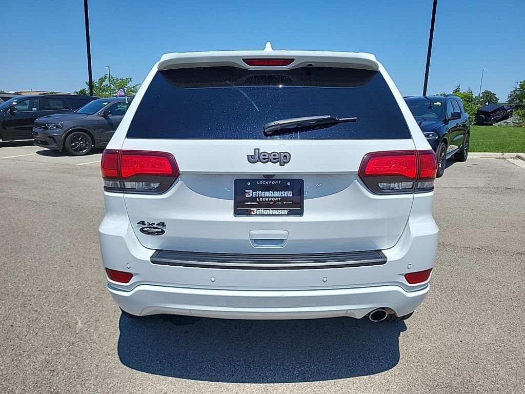 Used 2021 White Jeep Limited image 4