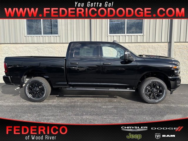 2026 RAM 2500 Black Express 4x4