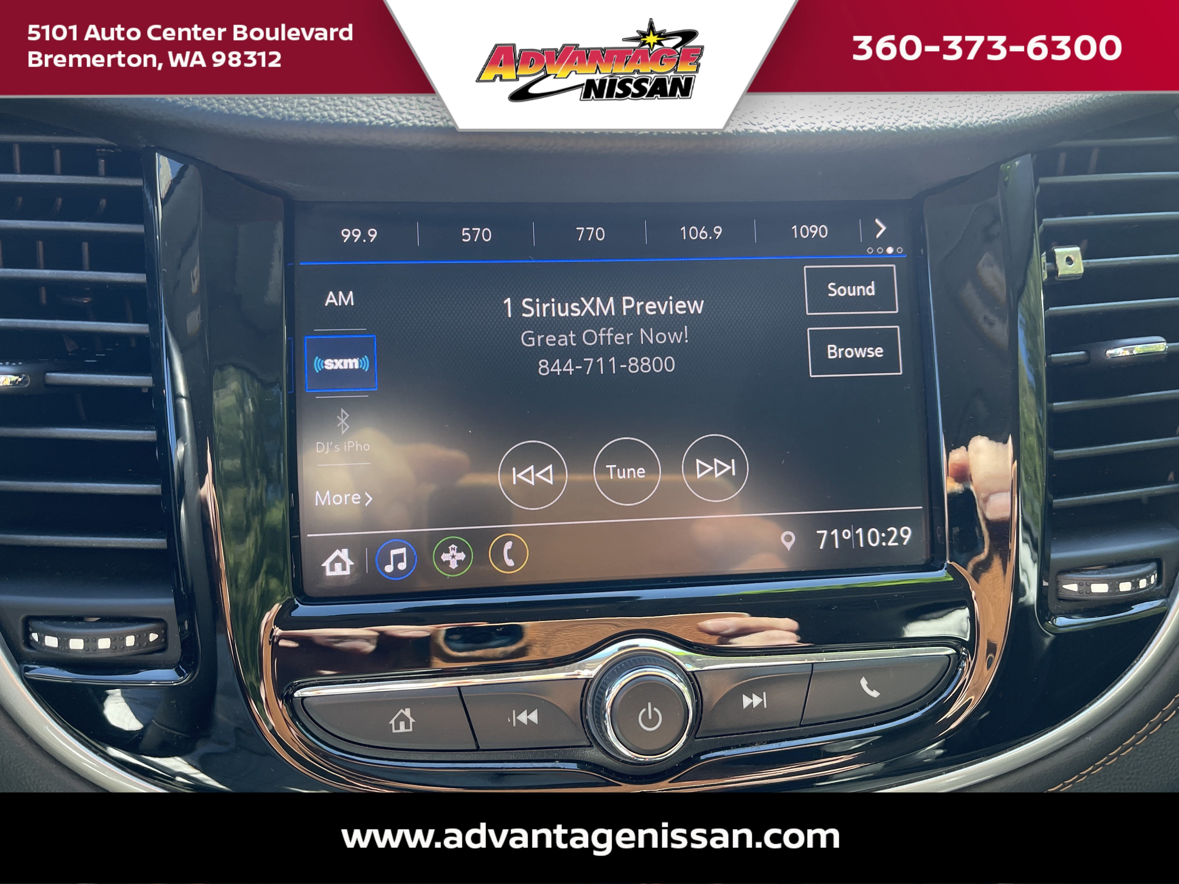 Used 2020 Summit White Chevrolet LT image 13