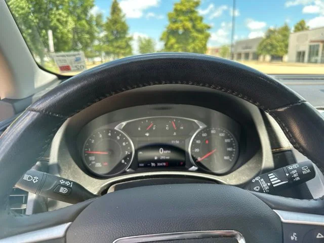 Used 2020 Black GMC SLT image 20