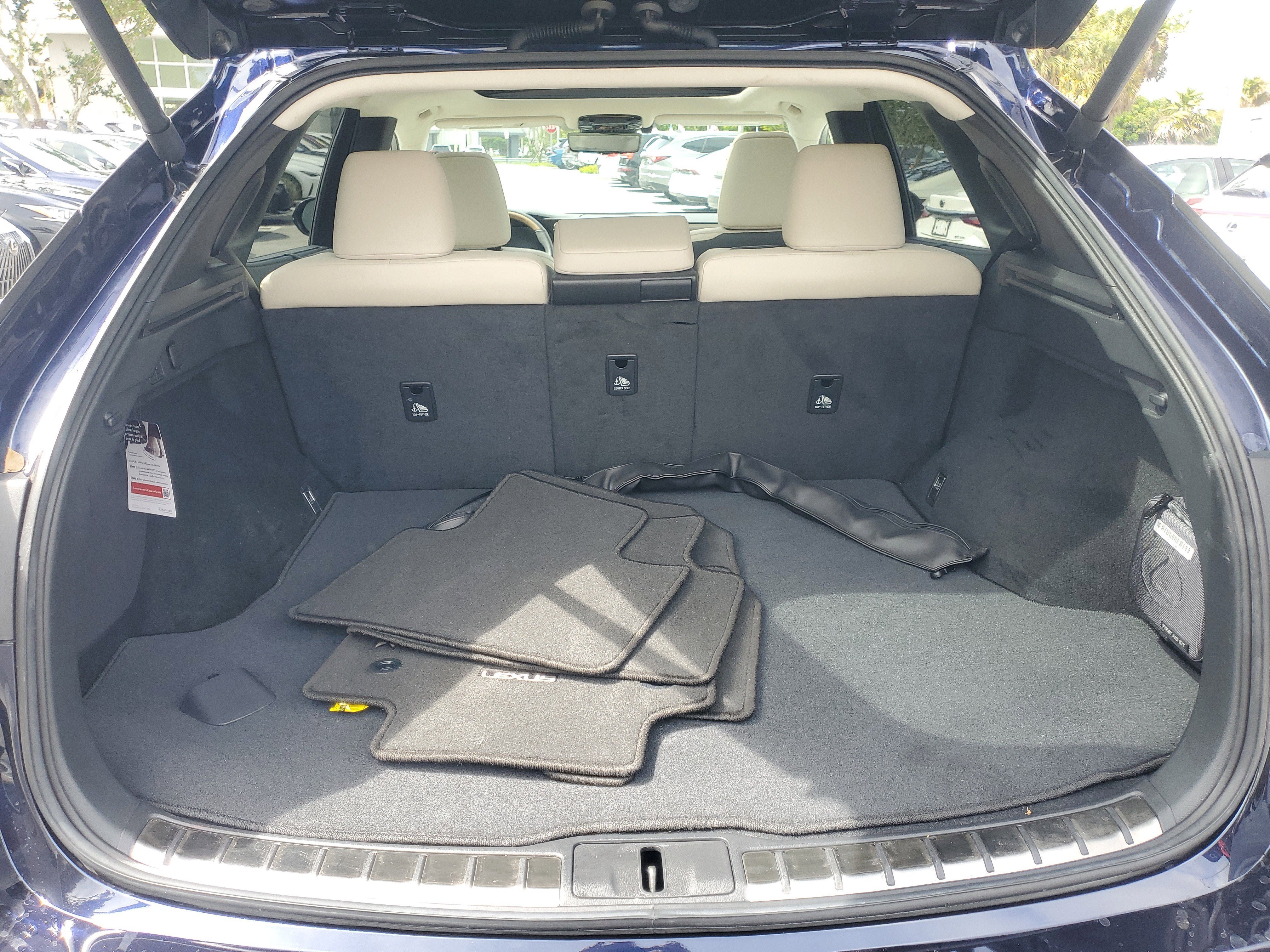 Used 2023 Mica Lexus RX 350 image 8