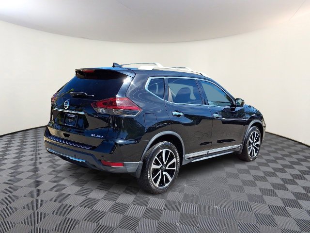 Used 2020 Black Nissan SL image 7