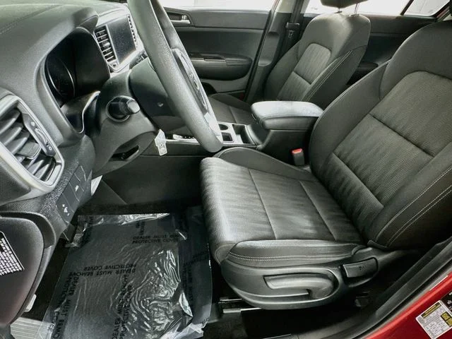 Certified Pre-Owned 2022 Kia Sportage LX