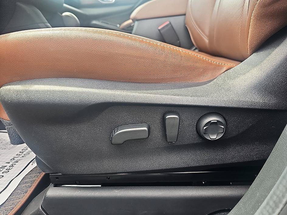 Used 2023 Cosmic Blue Pearl Subaru Touring image 16