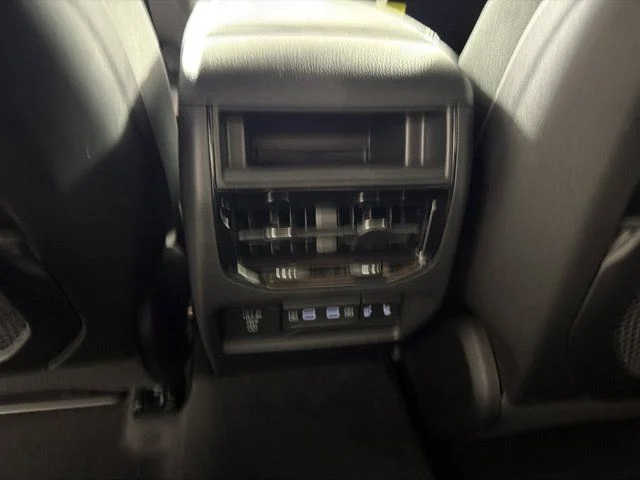 New 2026 White Jeep  image 29