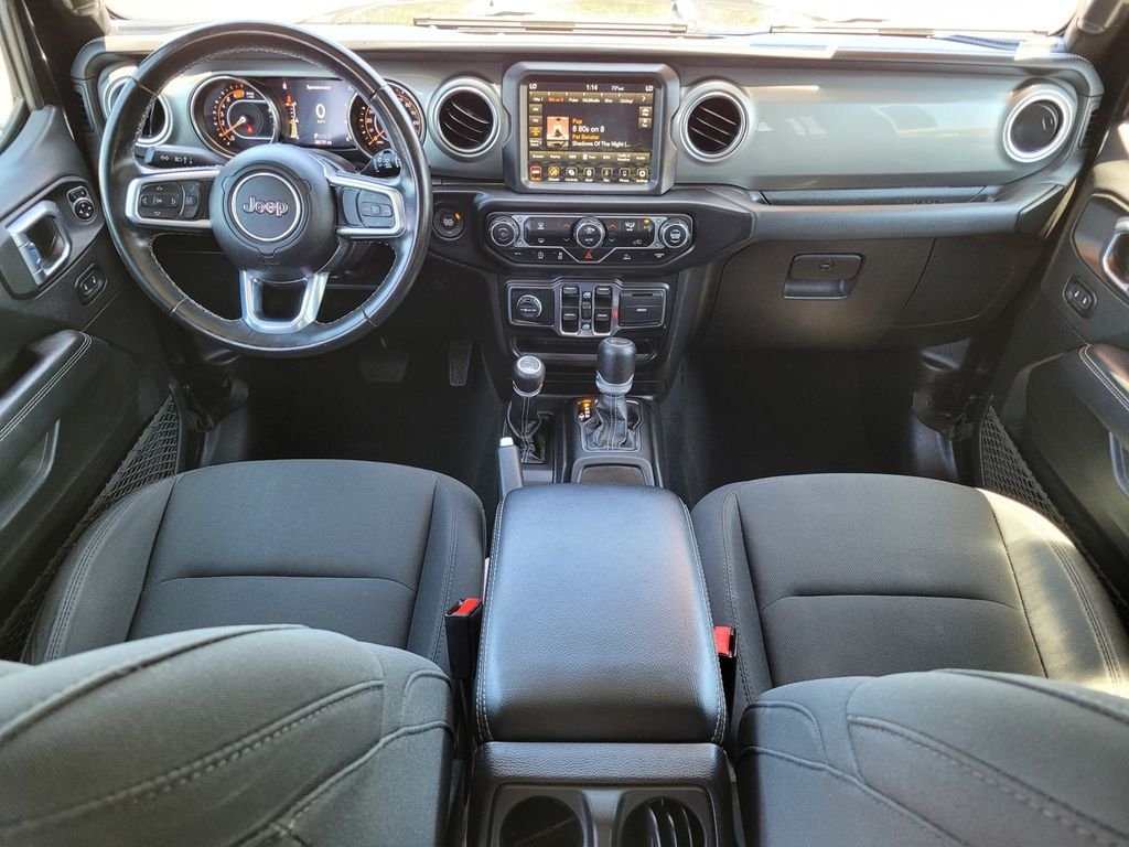 Used 2022 Black Jeep Unlimited Sahara image 13