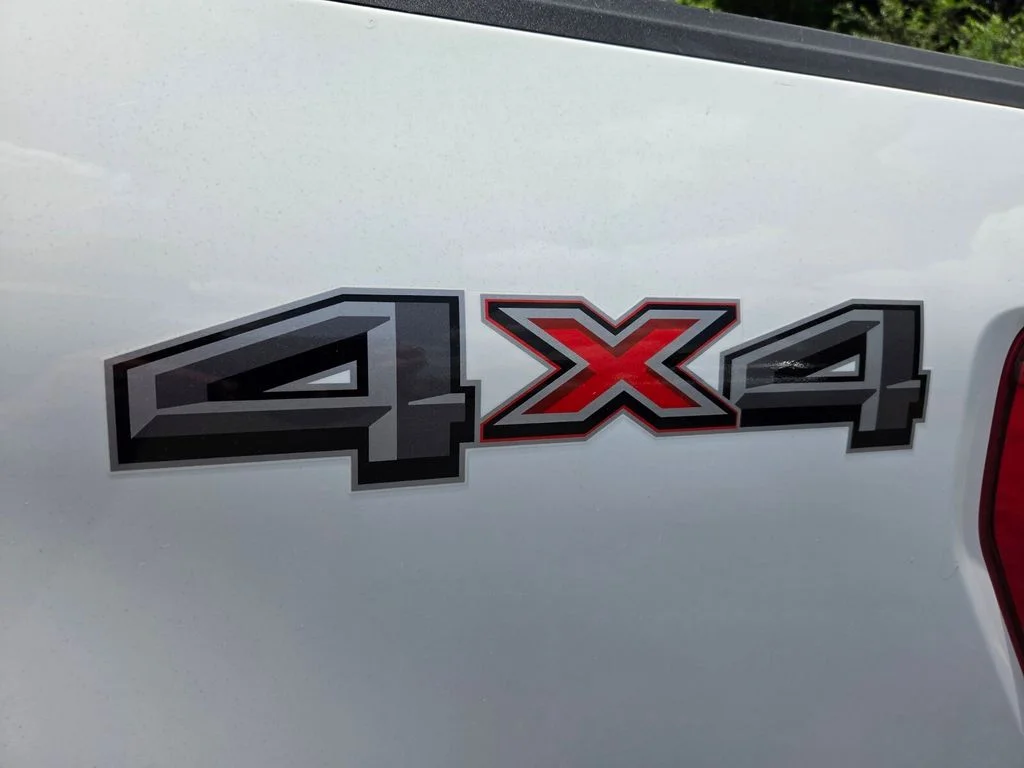 Used 2022 White Ford XLT image 17
