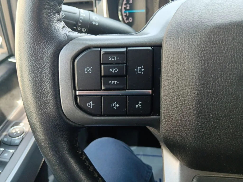 Used 2021 Guard Metallic Ford XLT image 19