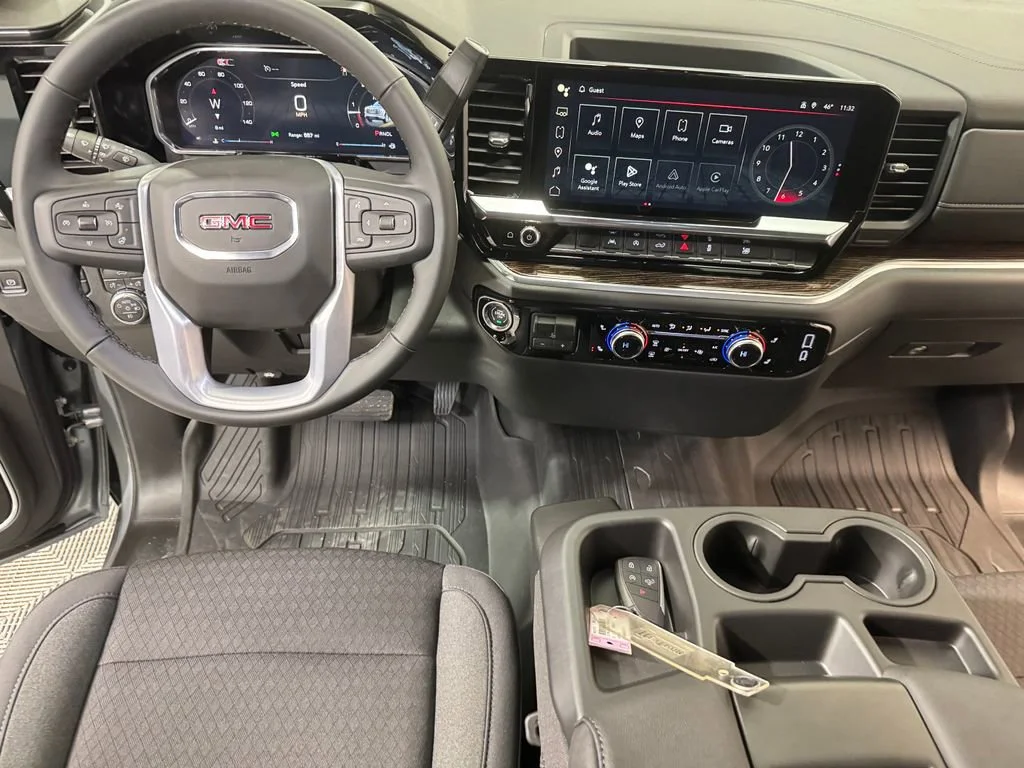 New 2026 Sterling Metallic GMC Elevation image 10