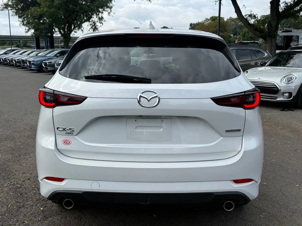 Used 2025 Rhodium White Metallic Mazda 2.5 S Select Package image 9