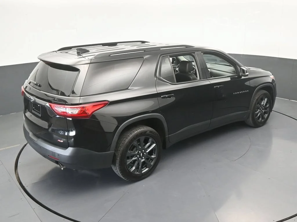 Used 2021 Mosaic Black Metallic Chevrolet RS image 63