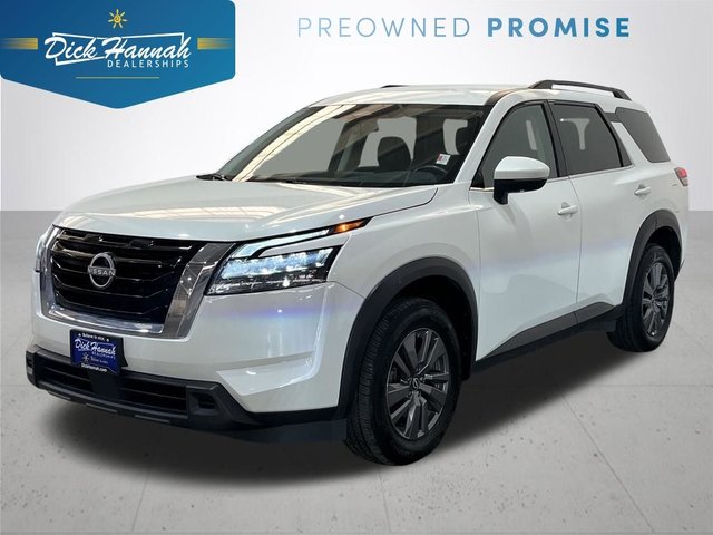 2024 Nissan Pathfinder SV