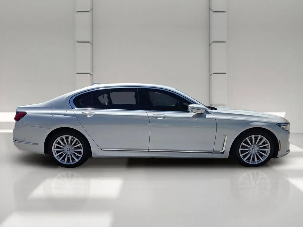Used 2020 Mineral White Metallic BMW 745e xDrive iPerformance image 4