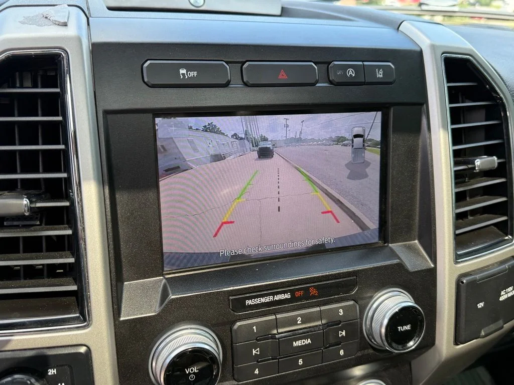 Used 2020 Black Ford Lariat image 22