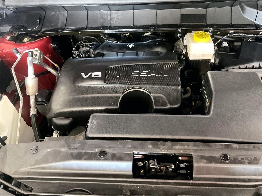 Used 2023 Red Nissan SL image 29