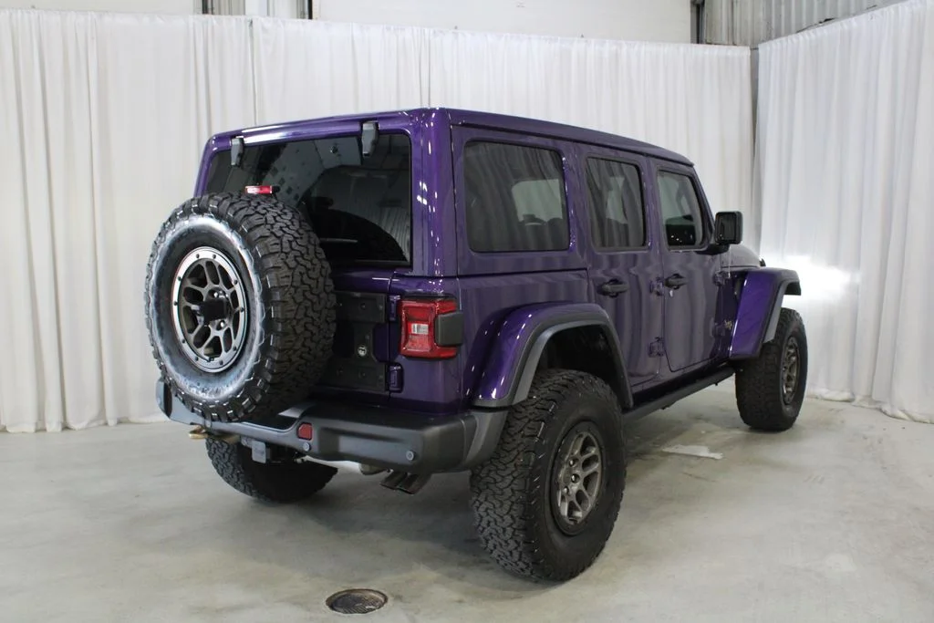 Used 2023  Jeep Rubicon 392 image 25
