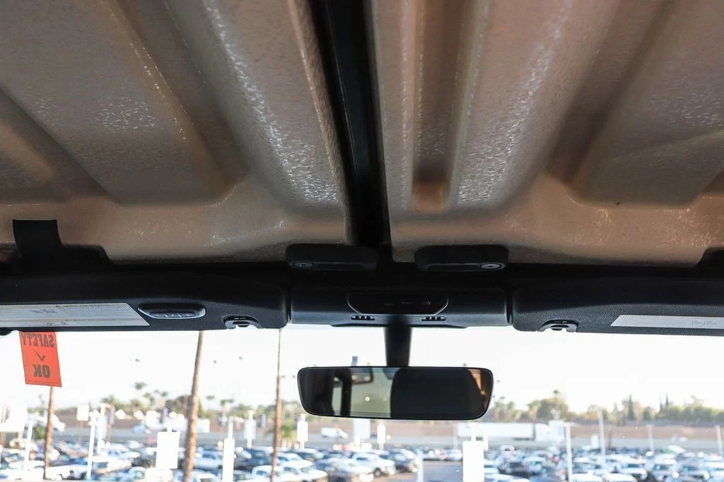 Used 2022 Silver Jeep Rubicon image 18