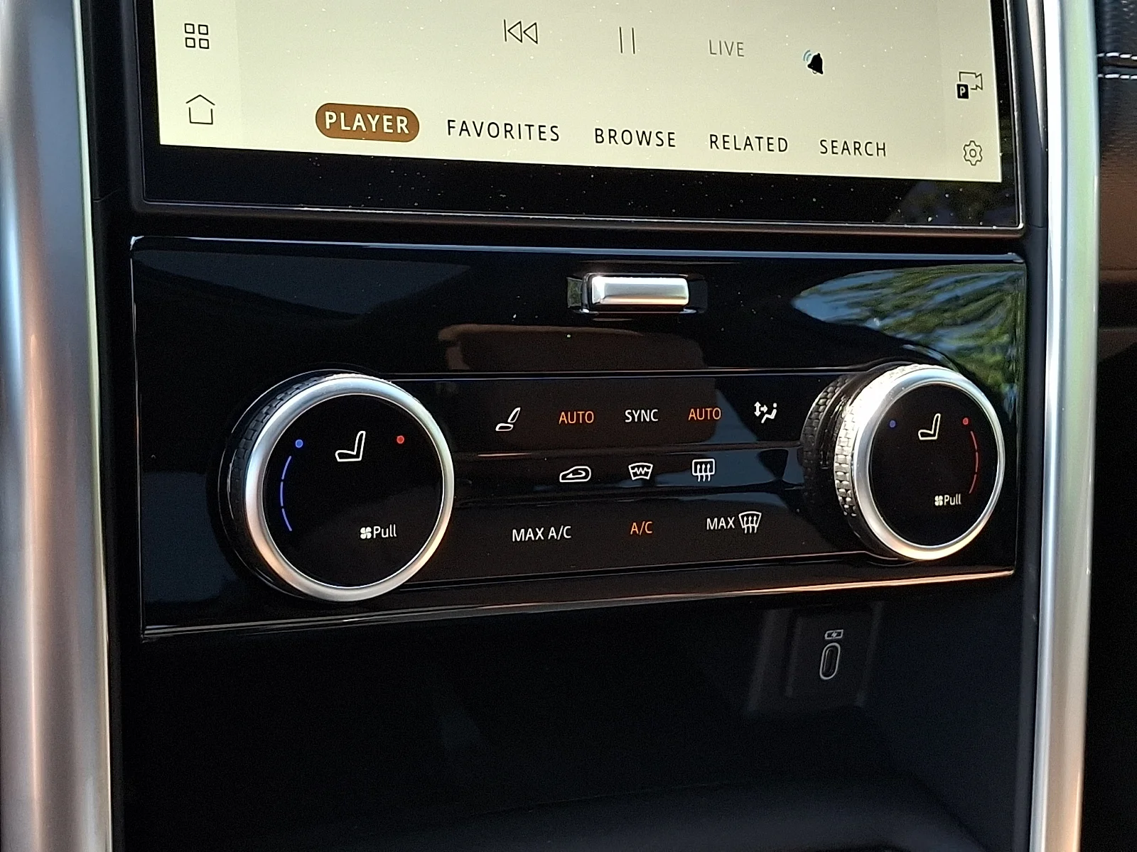 New 2026 Fuji White Land Rover Gemini Edition image 19