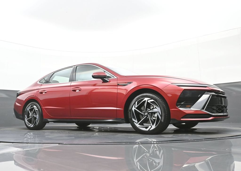 Certified Used 2026 Red Hyundai SEL Sport image 34