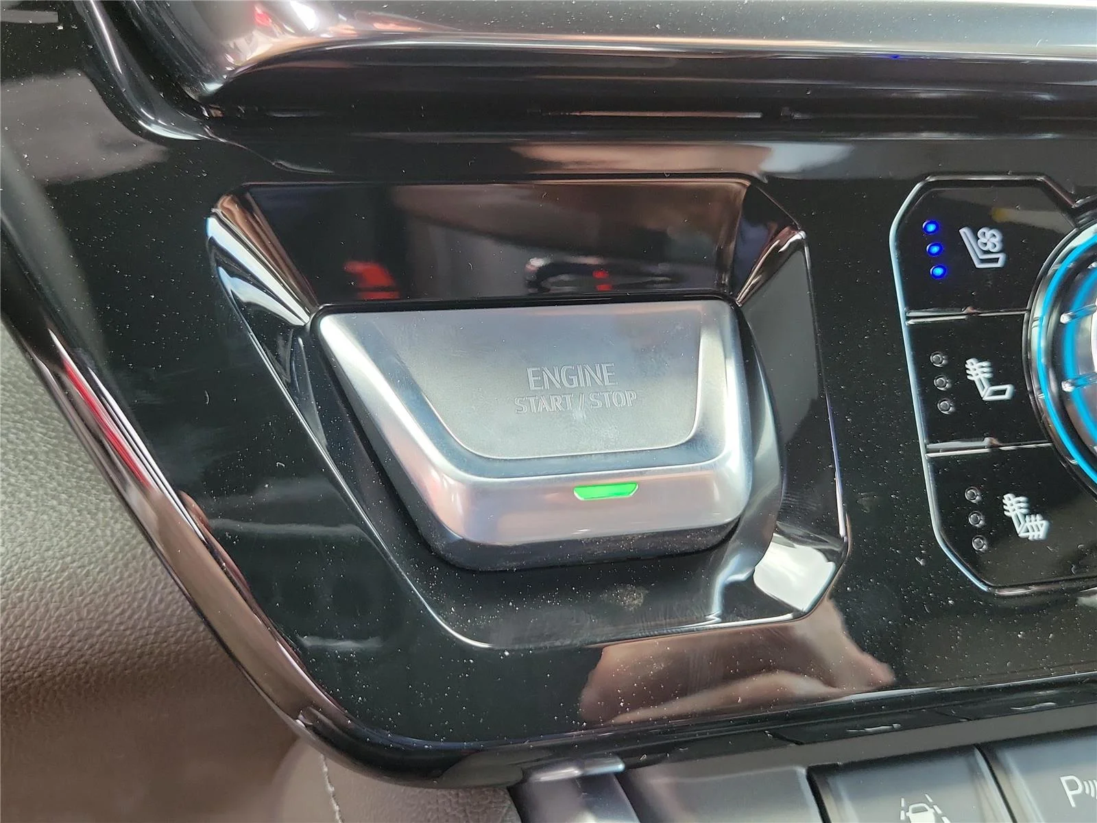 New 2026 Onyx Black GMC Denali image 27