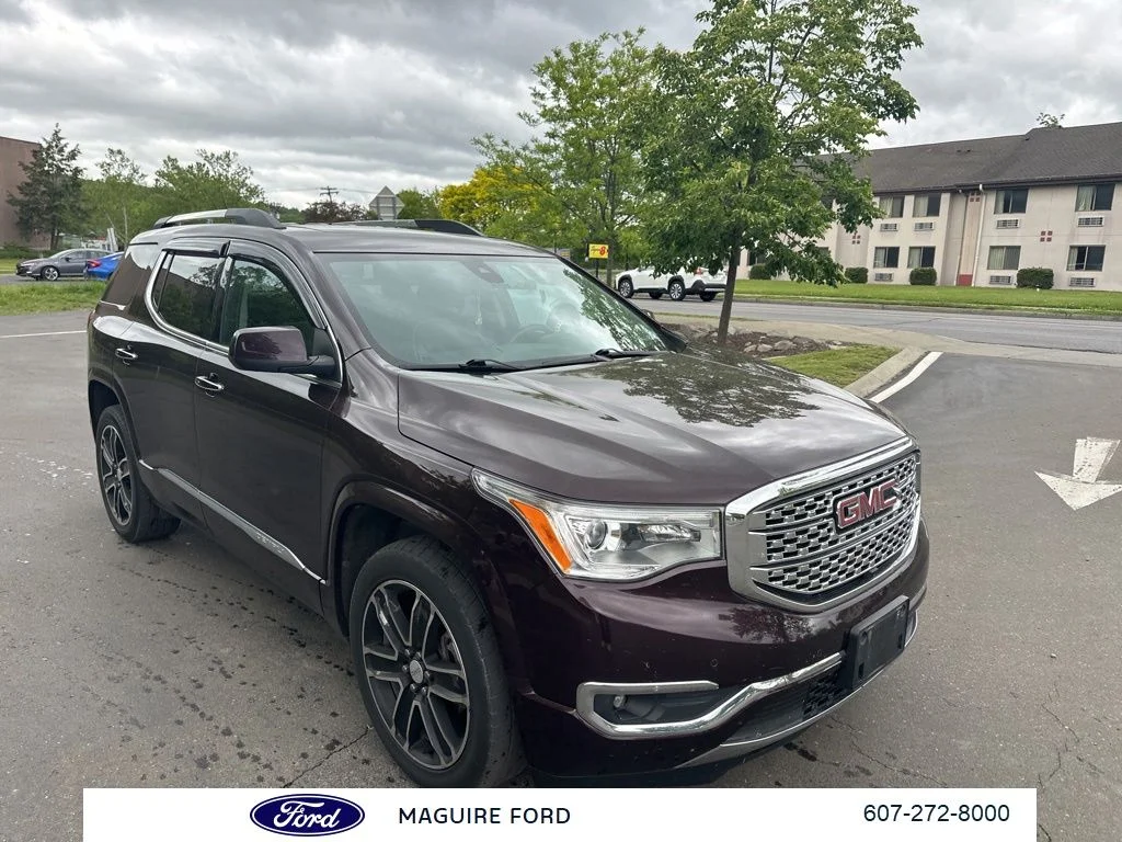 2017 GMC Acadia Denali AWD's photo
