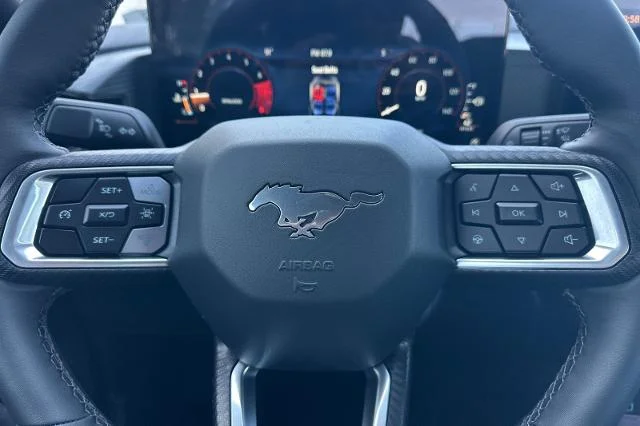 New 2026 Oxford White Ford EcoBoost® Fastback image 40