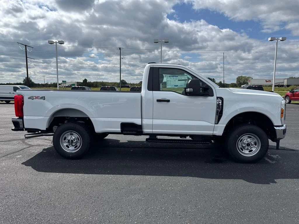 2026 Ford F-250 Super Duty XL - Photo 6