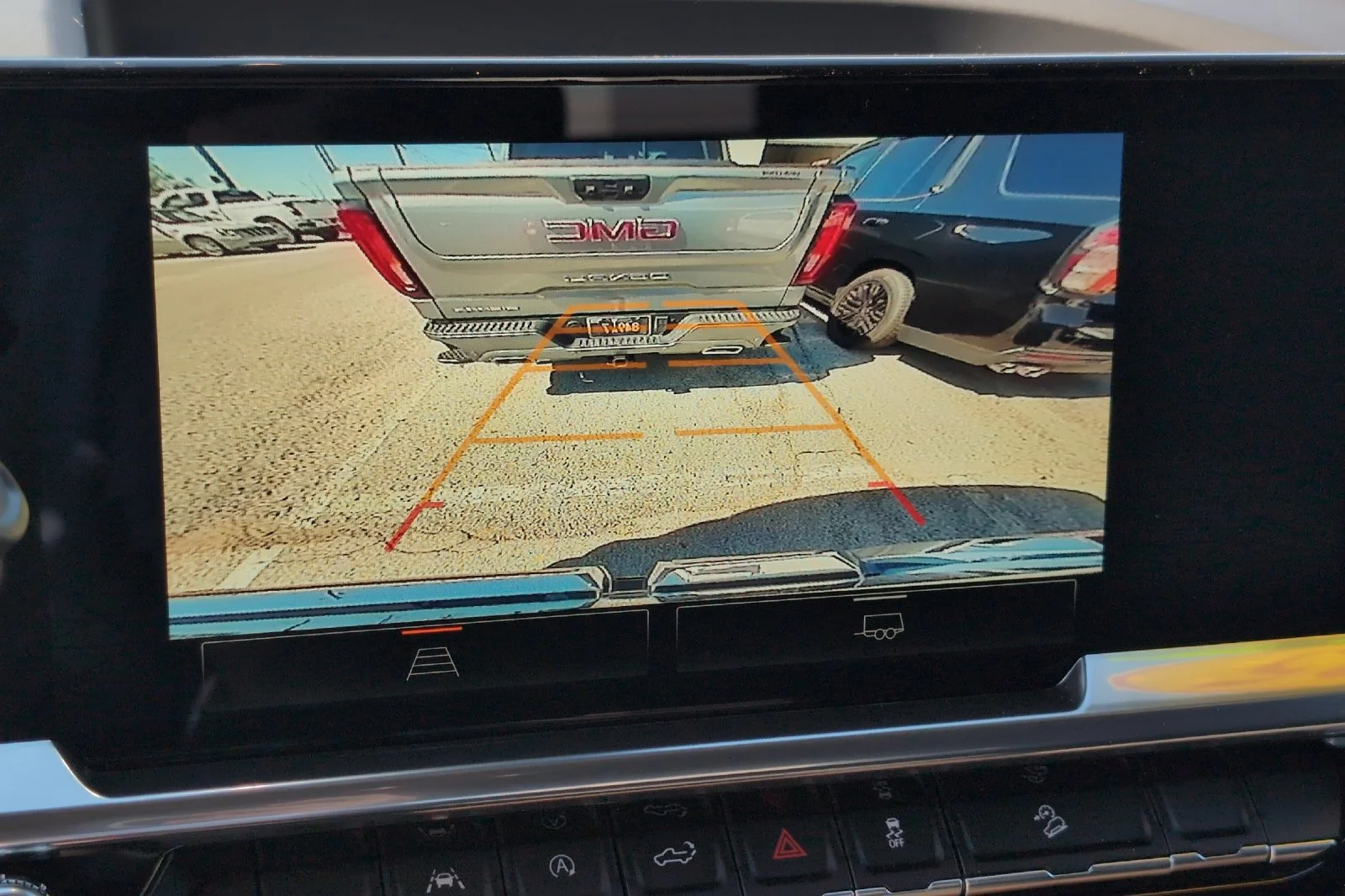 New 2025 Onyx Black GMC Elevation image 19