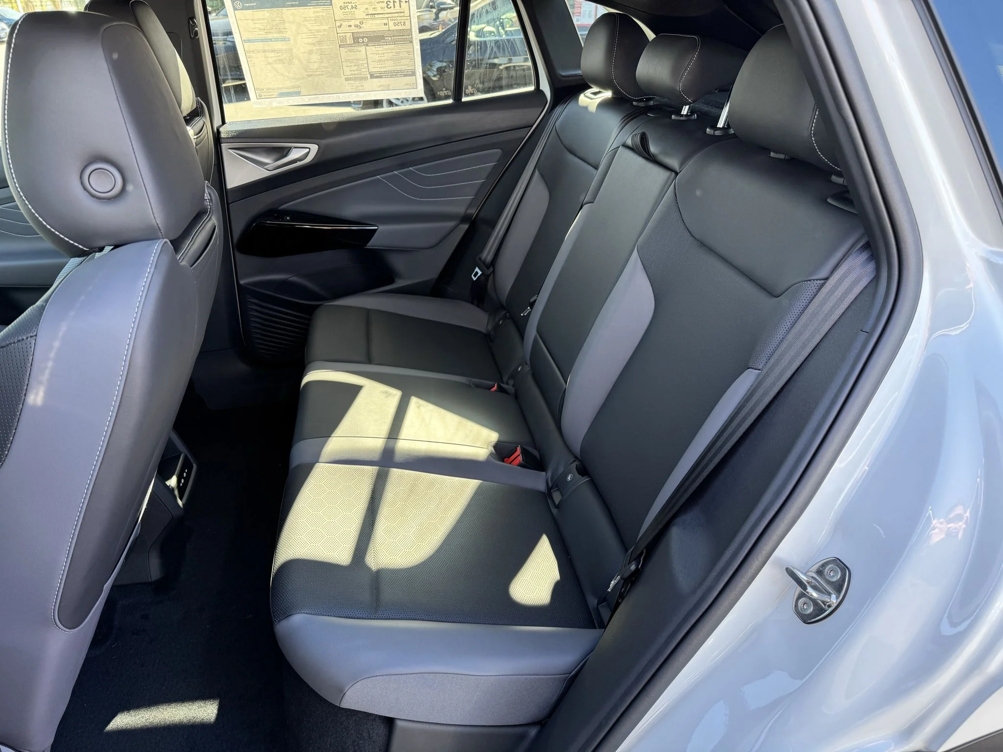 New 2026 Opal White Pearl Volkswagen Pro S image 33