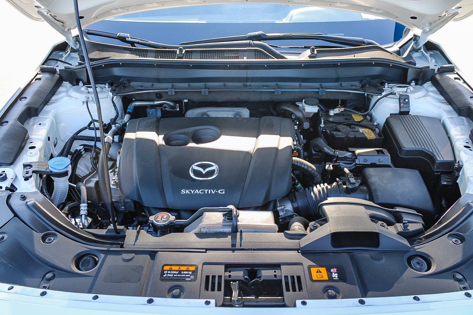Used 2025 Rhodium White Metallic Mazda 2.5 S Preferred Package image 28