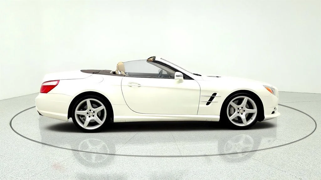 Used 2015 designo Diamond White Metallic Mercedes-Benz SL 400 2dr Roadster SL400 w/ Premium I Pkg & Magic SKY Control image 4