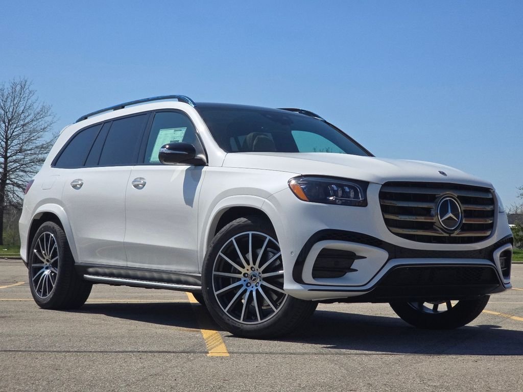 2026 Mercedes-Benz GLS Base photo 2