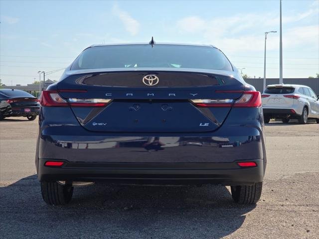 2025 Toyota Camry LE - Photo 21