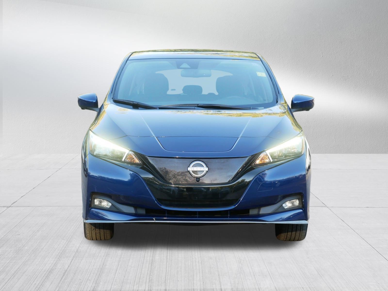 Used 2025 Deep Blue Pearl Nissan SV PLUS image 2