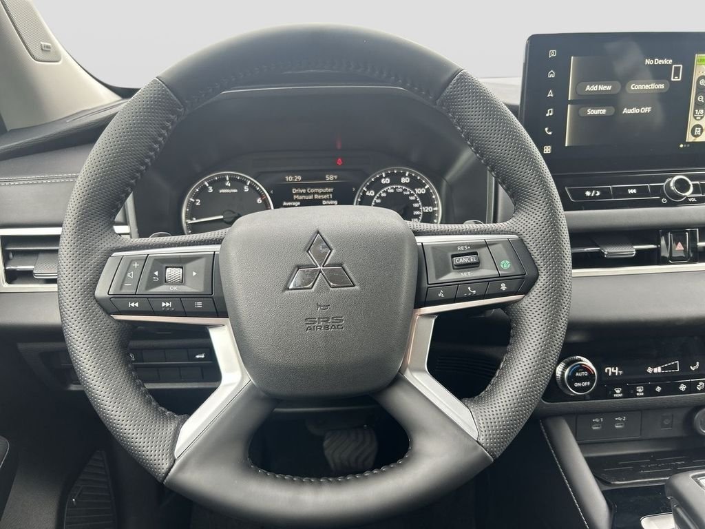 New 2026 WHT DIAMOND Mitsubishi SE image 23