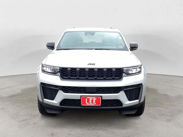 New 2026 Silver Zynith Jeep LAREDO ALTITUDE 4X4 image 9