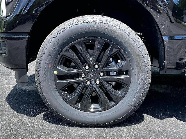 New 2026 Agate Black Metallic Ford Lariat image 25