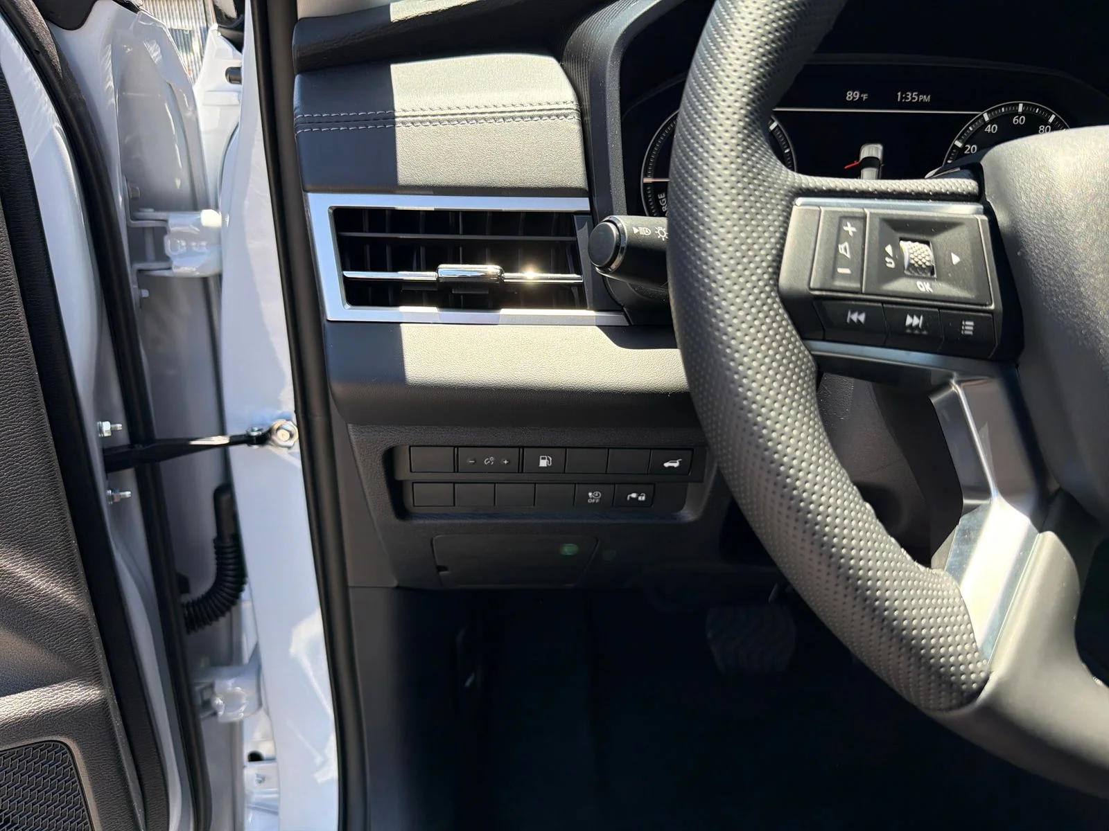 New 2026 Nissan Rogue Plug-In Hybrid SL 4D Sport Utility