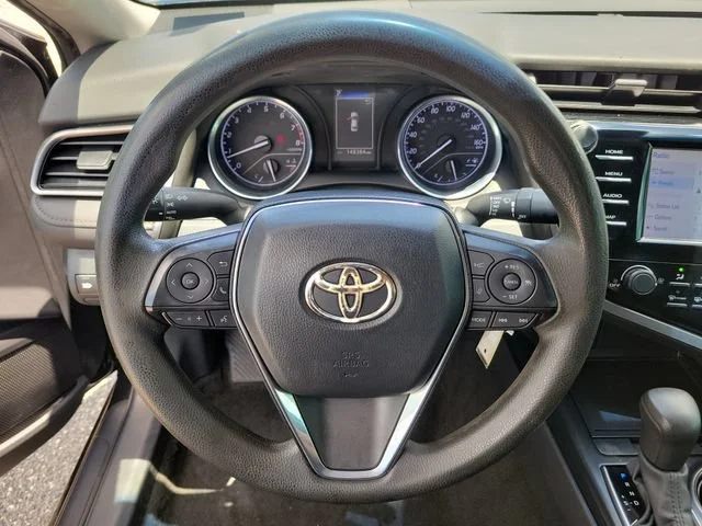 2020 Toyota Camry LE - Photo 20