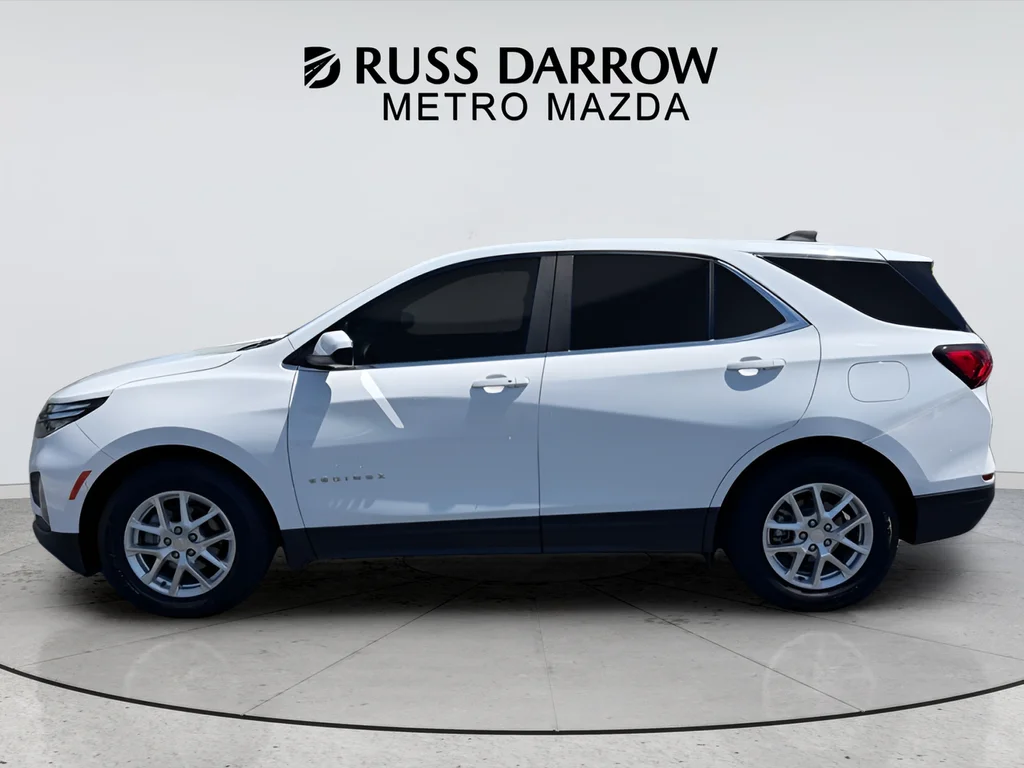 Used 2023 White Chevrolet LT image 2
